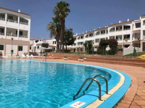 Macarelleta Apartamento con piscina